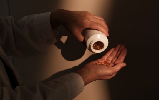 vitamin D toxicity risks