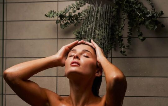 does shower direction matter